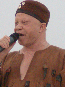 external image Salif%20Keita.jpg